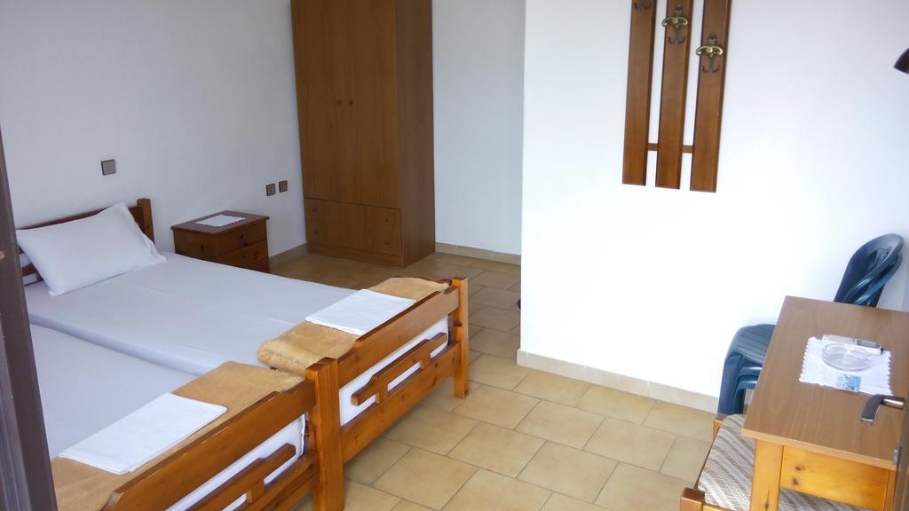 Gorgona Rooms Alikí Exteriér fotografie