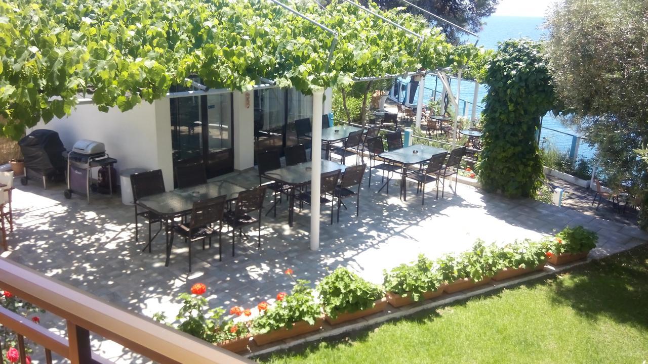 Gorgona Rooms Alikí Exteriér fotografie