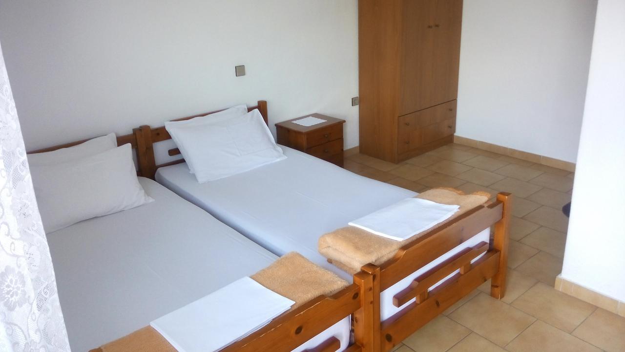 Gorgona Rooms Alikí Exteriér fotografie