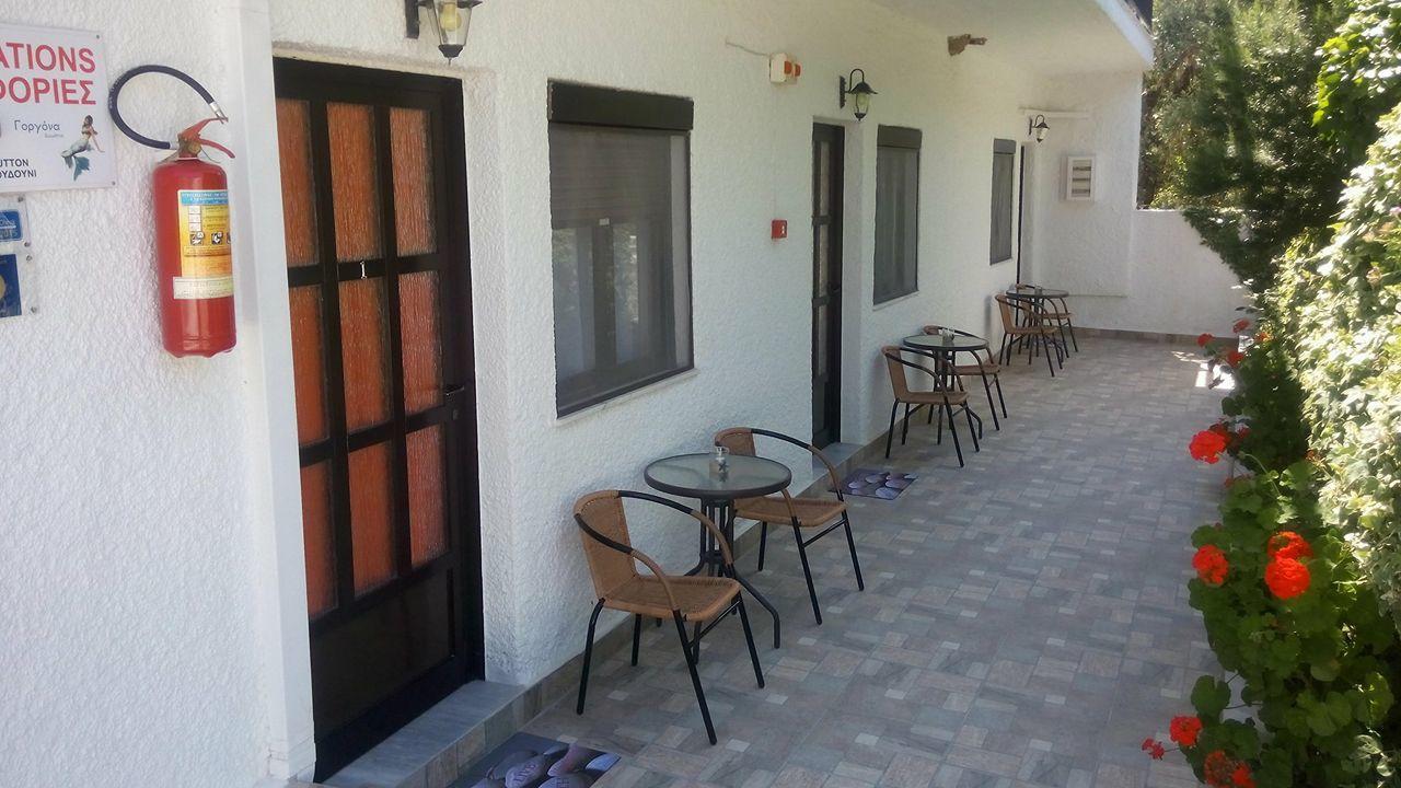 Gorgona Rooms Alikí Exteriér fotografie