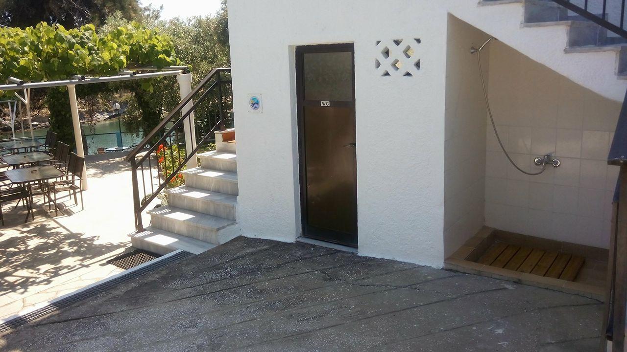Gorgona Rooms Alikí Exteriér fotografie